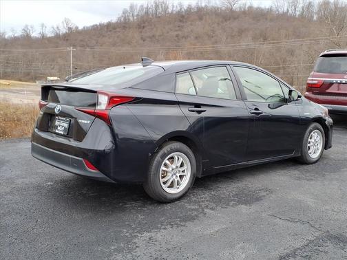 2020 Toyota Prius L