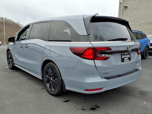 2023 Honda Odyssey Sport