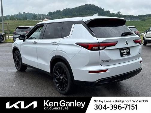 2024 Mitsubishi Outlander SE Black Edition S-AWC