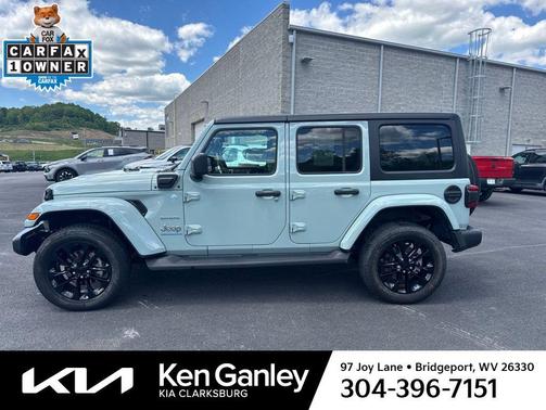 Earl Clearcoat 2023 Jeep Wrangler 4xe Sahara