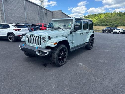 Earl Clearcoat 2023 Jeep Wrangler 4xe Sahara