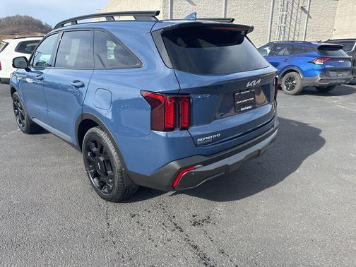 2024 Kia Sorento EX