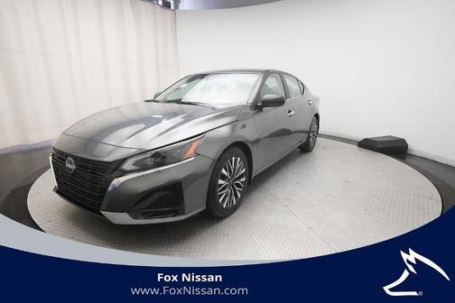 Gun Metallic 2024 Nissan Altima 2.5 SV