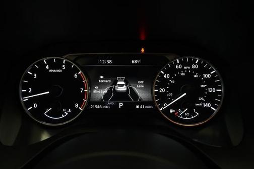 White 2023 Nissan Rogue SL