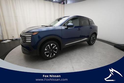 Deep Blue Pearl 2025 Nissan Kicks SR