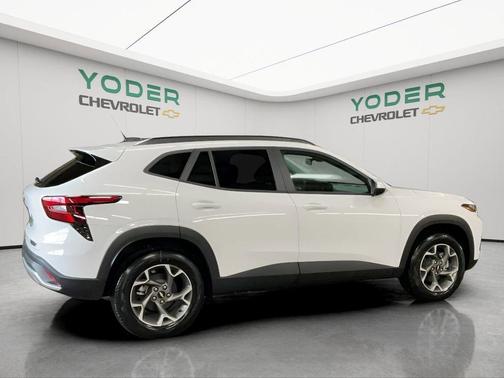White 2026 Chevrolet Trax LT