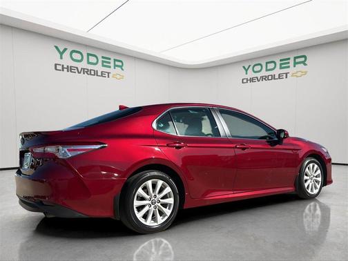 2019 Toyota Camry LE