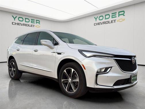 2022 Buick Enclave Essence