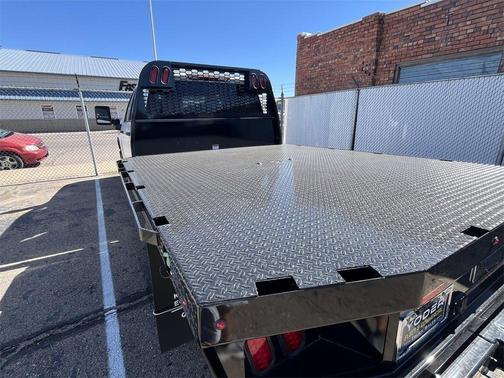 2025 Chevrolet Silverado 3500 WT