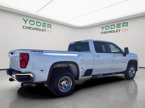 2026 Chevrolet Silverado 3500 LT