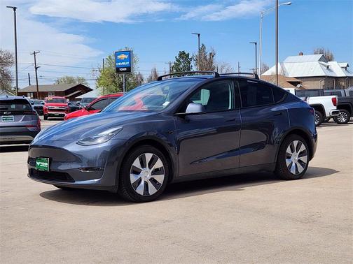 2023 Tesla Model Y Long Range