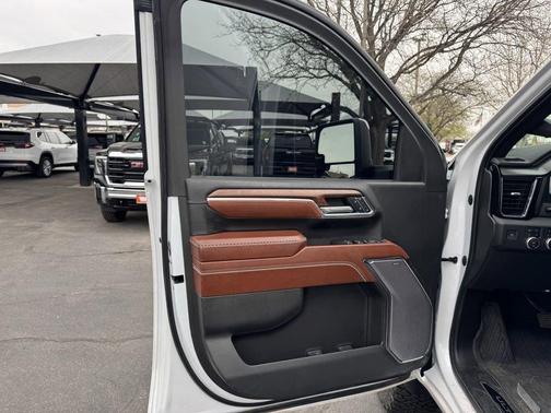 White 2024 GMC Sierra 3500 Denali Ultimate