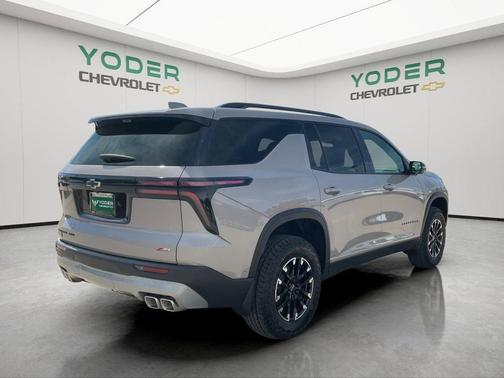 Gray 2026 Chevrolet Traverse Z71