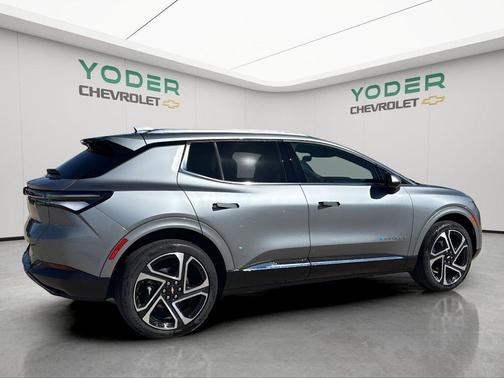 2026 Chevrolet Equinox EV LT 2