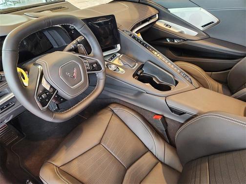 2025 Chevrolet Corvette Stingray w/2LT