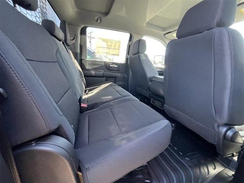 2025 Chevrolet Silverado 3500 WT