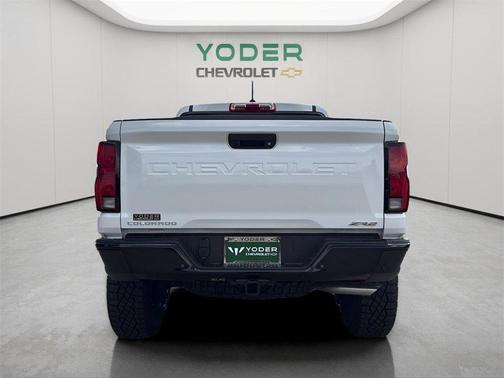2025 Chevrolet Colorado ZR2