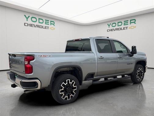 2026 Chevrolet Silverado 2500 LT