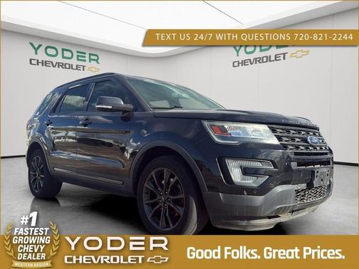 Black 2017 Ford Explorer XLT