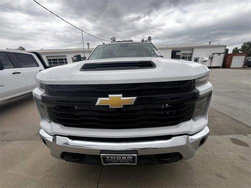 2025 Chevrolet Silverado 3500 WT
