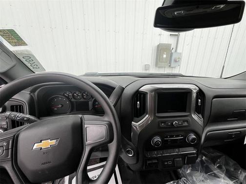 2025 Chevrolet Silverado 3500 WT
