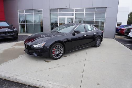 2022 Maserati Ghibli Modena Q4