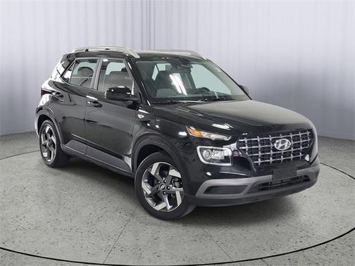 2022 Hyundai VENUE SEL