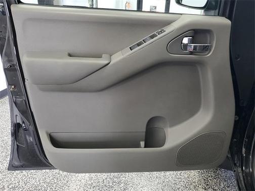 2014 Nissan Frontier SV