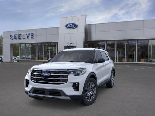 White Metallic 2026 Ford Explorer Active