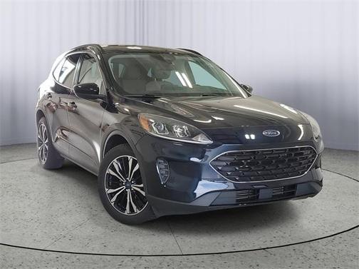 2021 Ford Escape SE