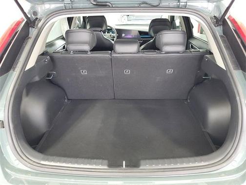 2023 Kia Niro EX