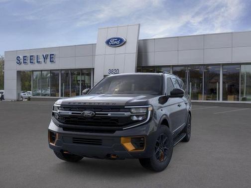 Black Metallic 2026 Ford Expedition Tremor