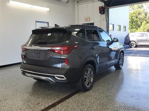2022 Kia Seltos S