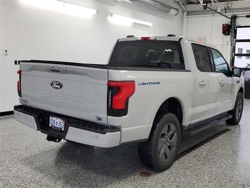 2024 Ford F-150 Lightning Flash