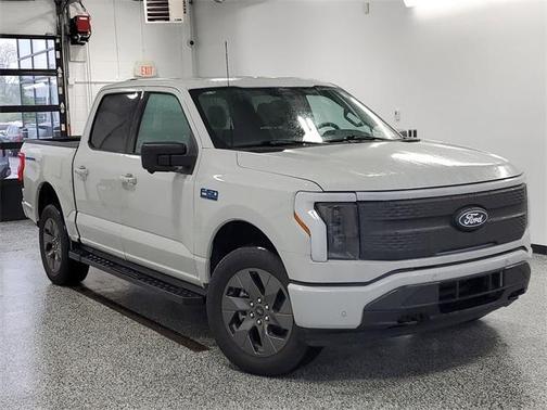 2024 Ford F-150 Lightning Flash