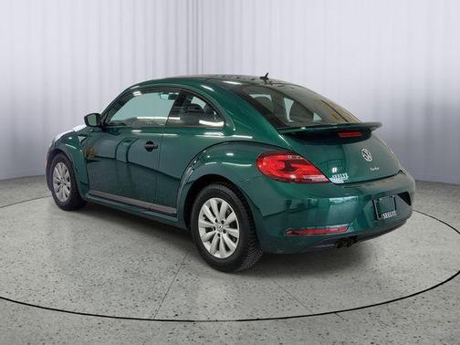Bottle Green 2017 Volkswagen Beetle 1.8T S