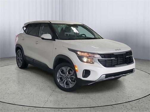 2024 Kia Seltos LX
