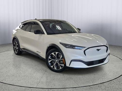 White Metallic 2023 Ford Mustang Mach-E Premium