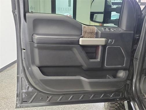 2017 Ford F-250 Lariat