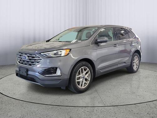 Gray Metallic 2022 Ford Edge SEL