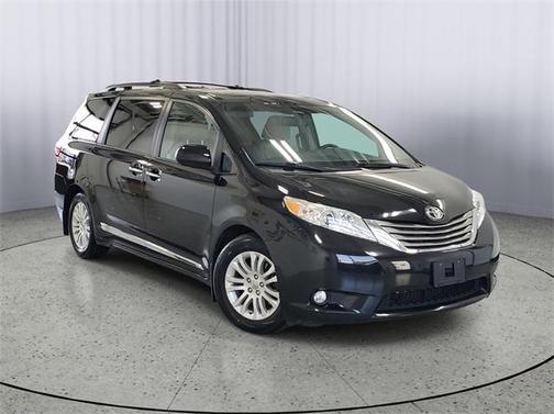 2015 Toyota Sienna XLE Premium