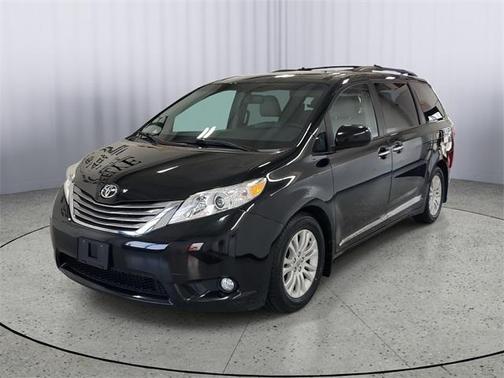 2015 Toyota Sienna XLE Premium