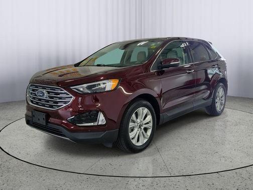 Burgundy 2024 Ford Edge Titanium
