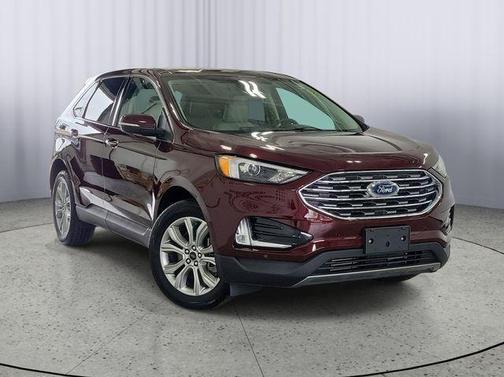 Burgundy 2024 Ford Edge Titanium