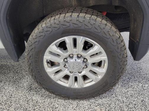 2023 GMC Sierra 2500 Denali