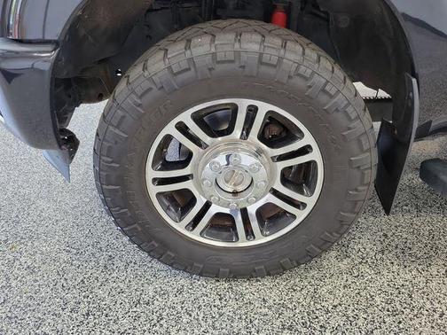 Tuxedo Black Metallic 2015 Ford F-350 Platinum