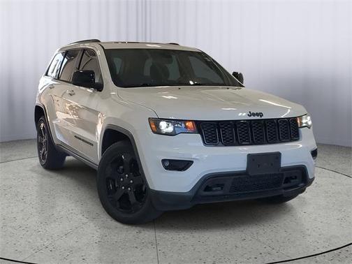2019 Jeep Grand Cherokee Laredo