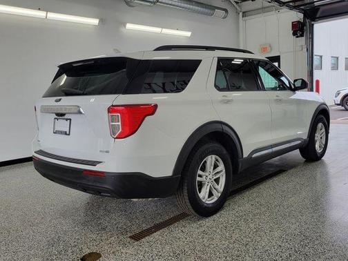 Oxford White 2020 Ford Explorer XLT