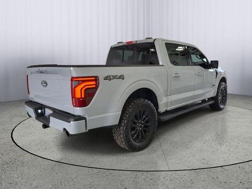 Space White Metallic 2025 Ford F-150 Lariat