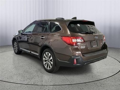 2019 Subaru Outback 2.5i Touring